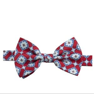 Saddlebred Printed Medallion Bow Tie